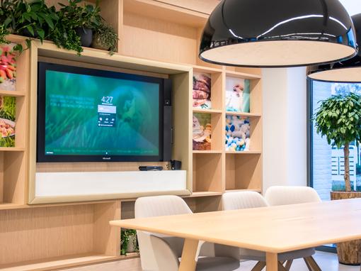 Commercial Integrator interviews CEOs BIS and Econocom NL about AV-as-a-Service