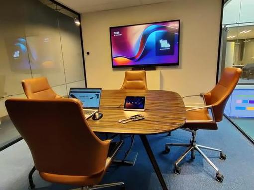 Explore the Future of Meeting Rooms with Yealink Products at BIS